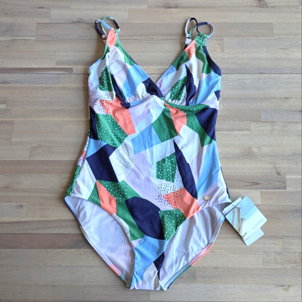 Sunseeker One-Piece Swimsuit NEW (Size 12)‎